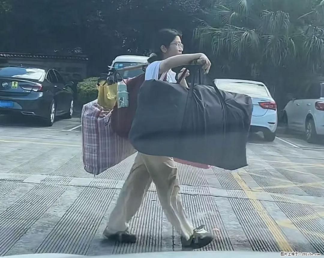 全网追的“扁担女孩”，找了一份暑假工，时薪12元 - 南昌生活资讯 - 南昌28生活网 nc.28life.net